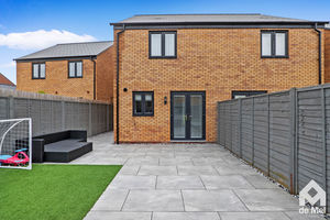 Photo 11- click for photo gallery